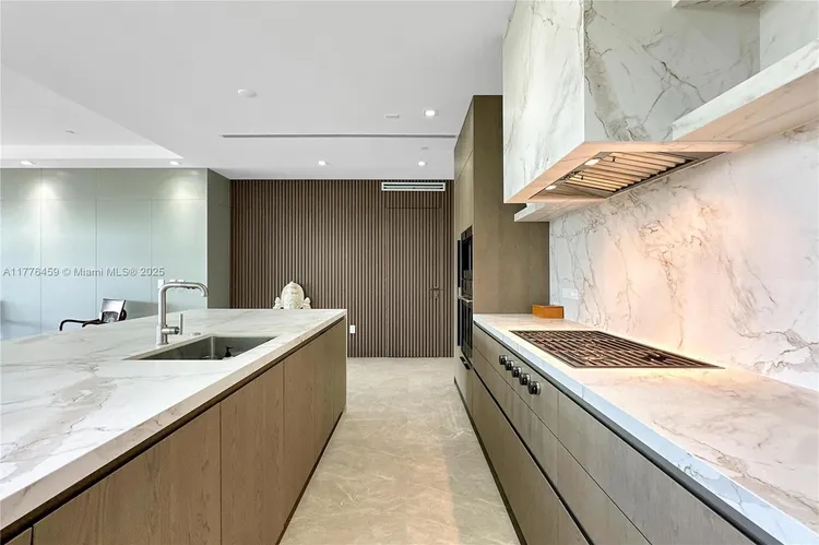 Casa Murano Las Olas #2-S image #25