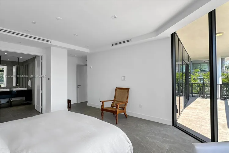 Casa Murano Las Olas #2-S image #30