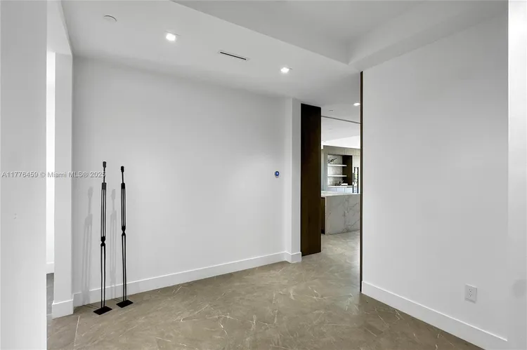 Casa Murano Las Olas #2-S image #38