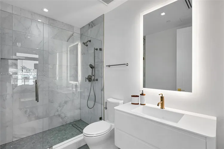 Casa Murano Las Olas #2-S image #39