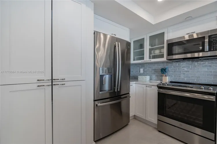 South Pointe Tower #702 image #7