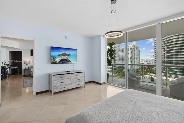 ICON South Beach #1404 image #10