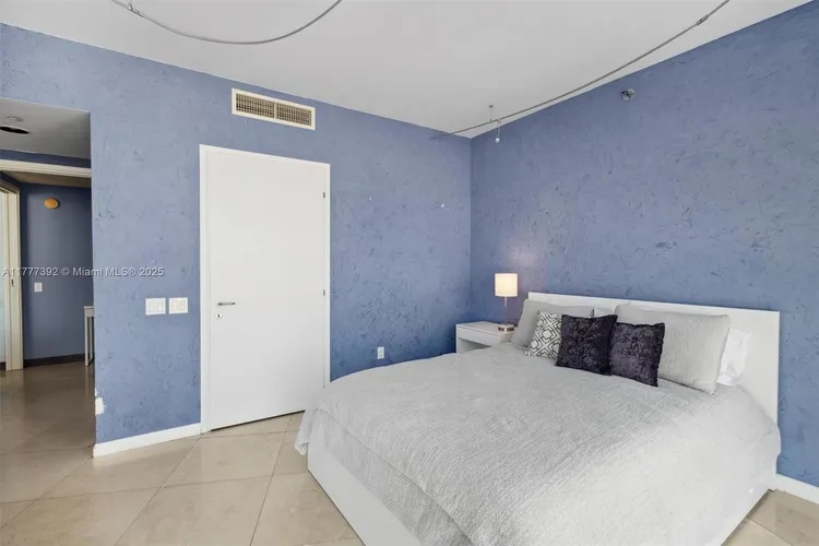 ICON South Beach #1404 image #17