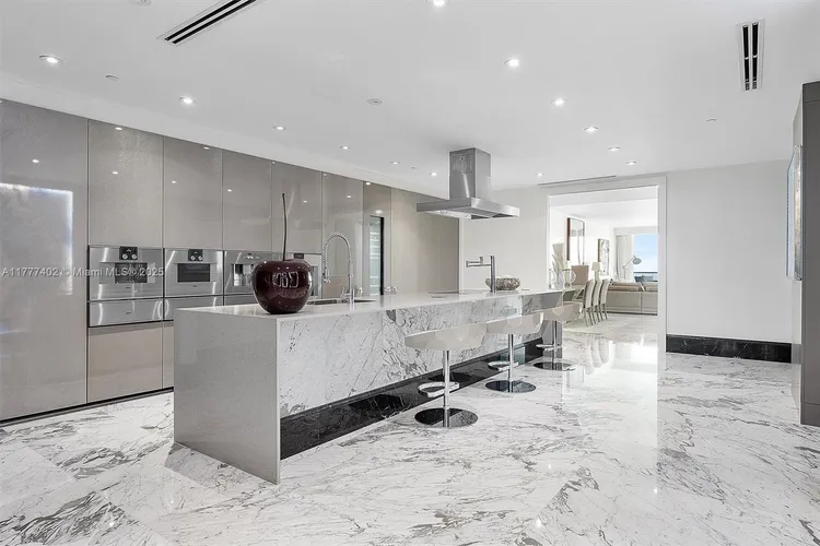 Fendi Chateau Residences #1103 image #12