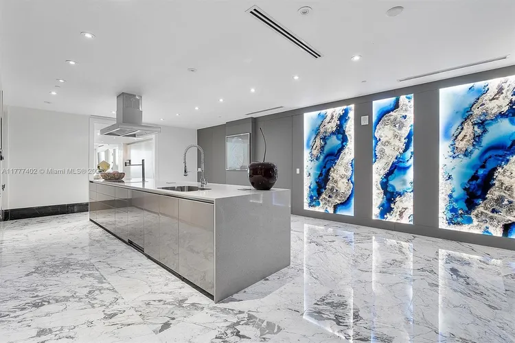 Fendi Chateau Residences #1103 image #14