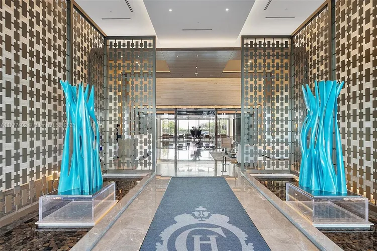 Fendi Chateau Residences #1103 image #44