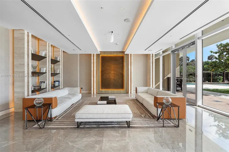 Fendi Chateau Residences #1103 image #46