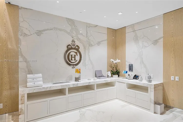 Fendi Chateau Residences #1103 image #49