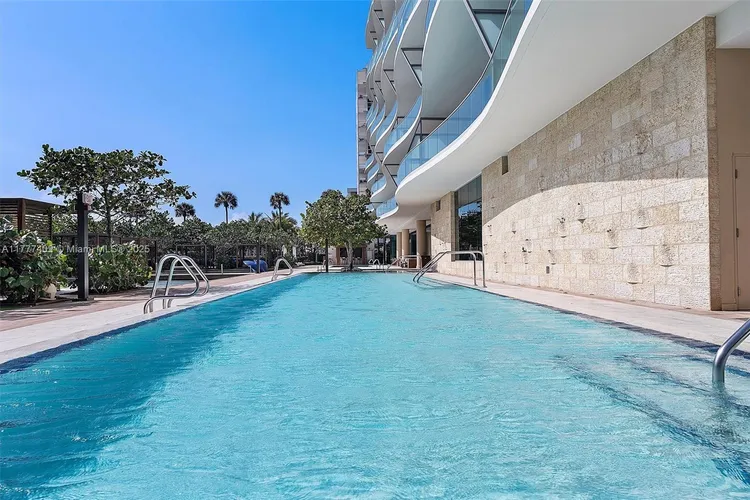 Fendi Chateau Residences #1103 image #50