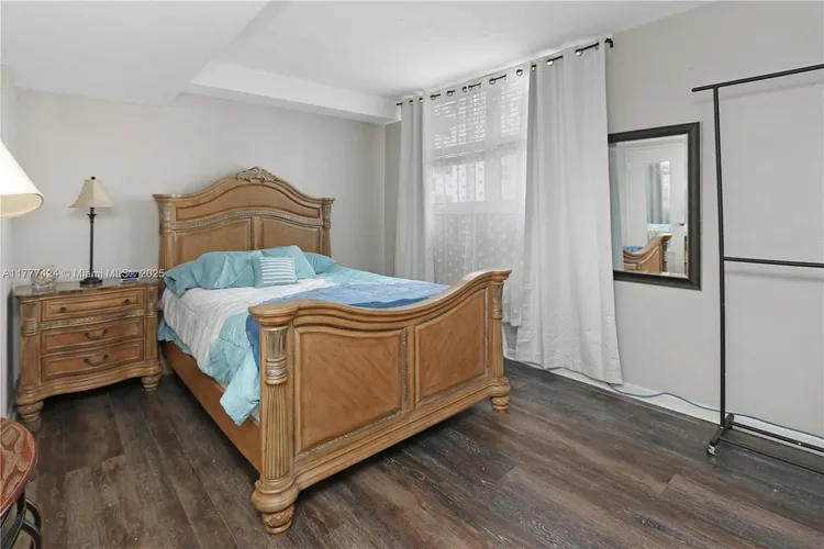 The Residences On Hollywood Beach #539 image #17