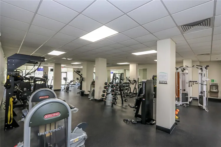 The Residences On Hollywood Beach #539 image #24