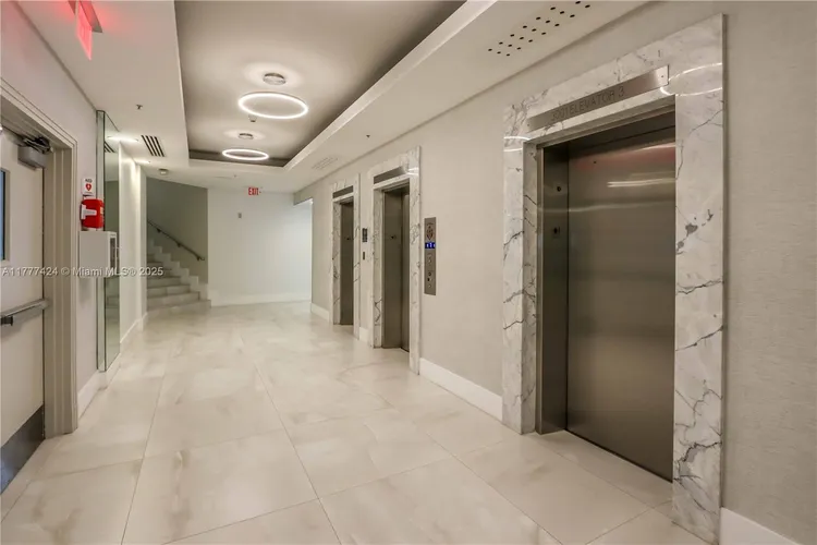 The Residences On Hollywood Beach #539 image #26