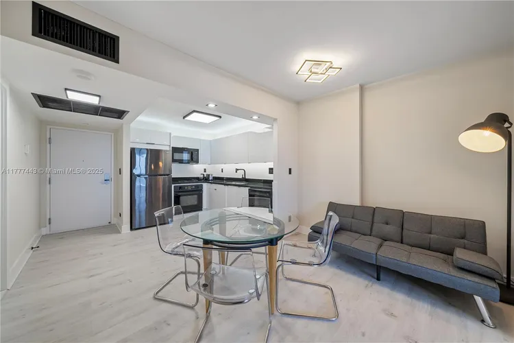 Roney Palace #1130 image #10