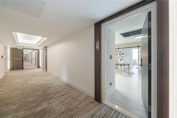 Roney Palace #1130 image #18