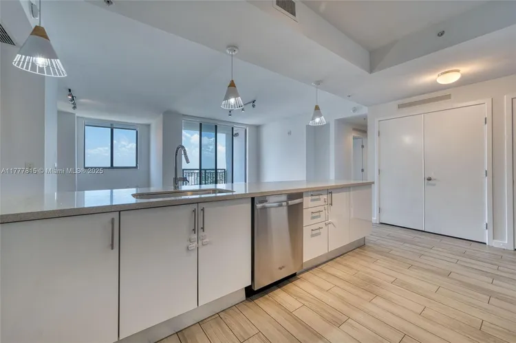 Nine at Mary Brickell Village #1912 image #12