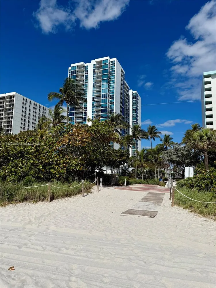 Mirasol Ocean Towers #1705 image #15