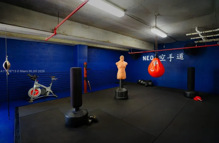 Neo Vertika #2025 image #13