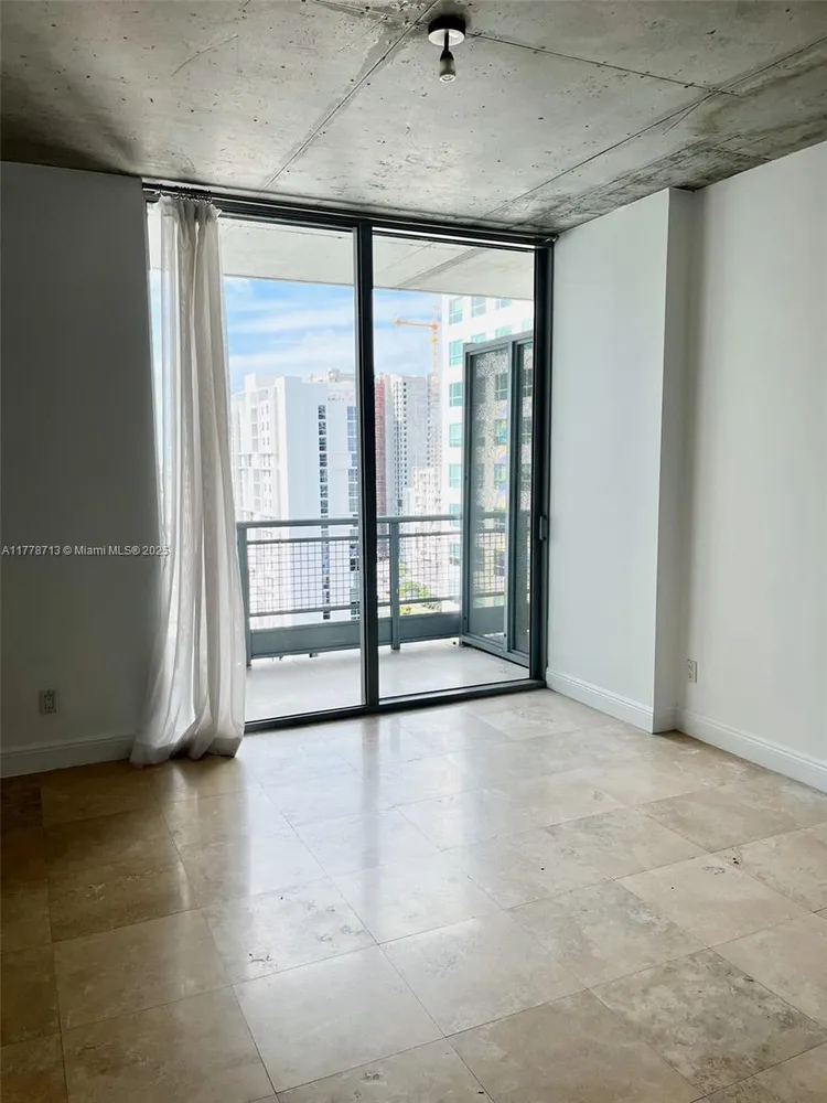 Neo Vertika #2025 image #6