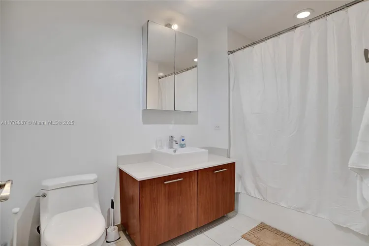 Midtown 4 #M0405 image #12