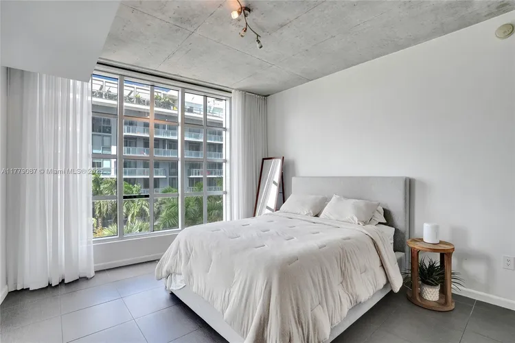 Midtown 4 #M0405 image #14