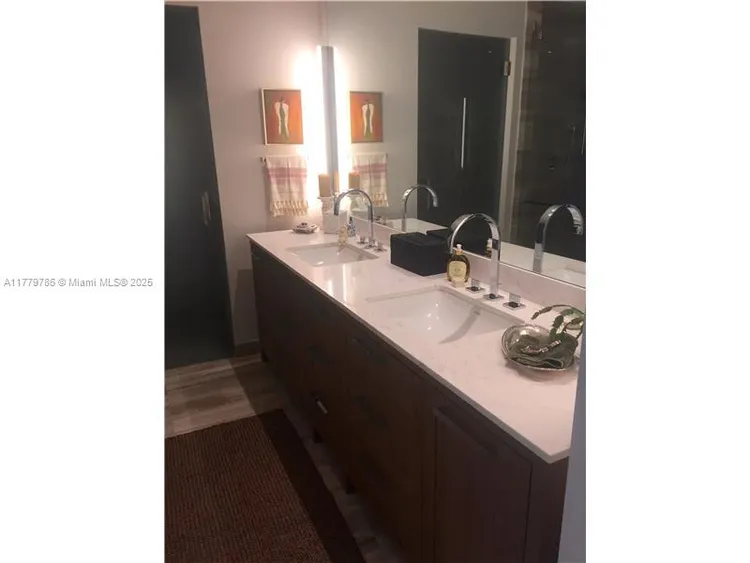 Oceana Key Biscayne #304N image #30