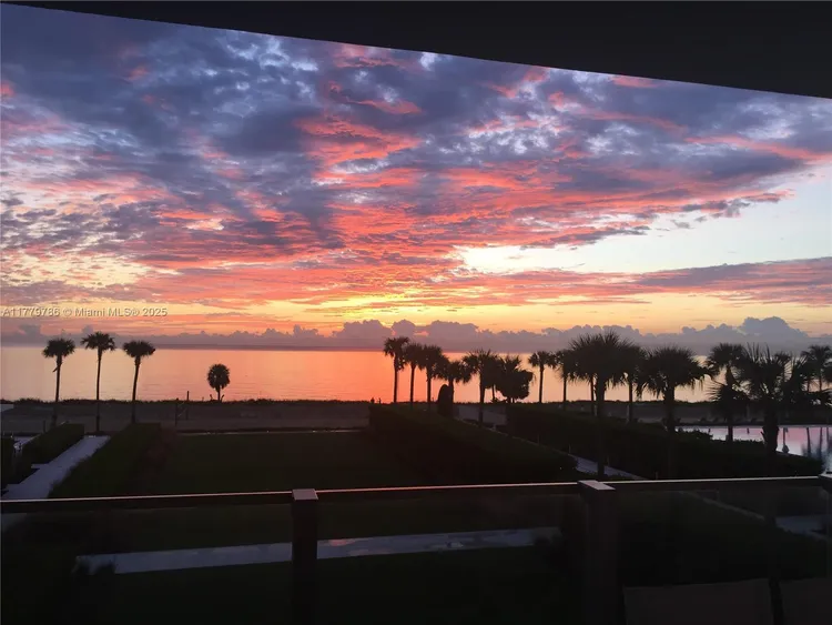 Oceana Key Biscayne #304N image #40