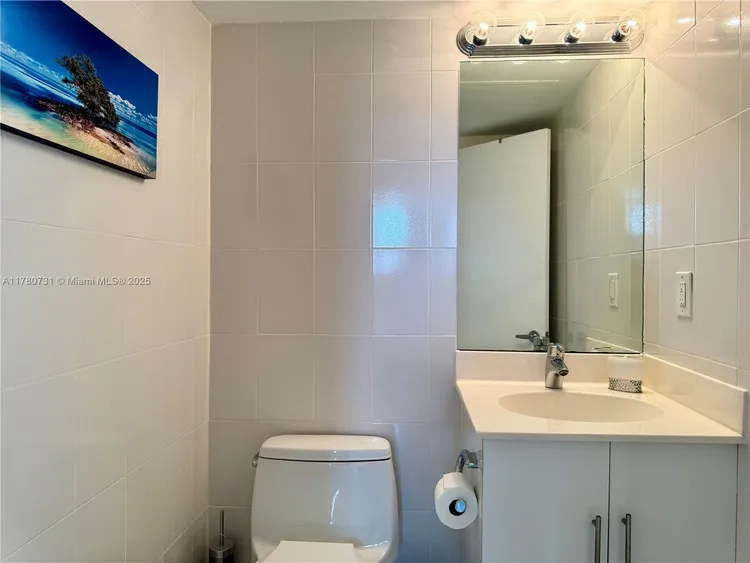 The Residences On Hollywood Beach #304 image #14