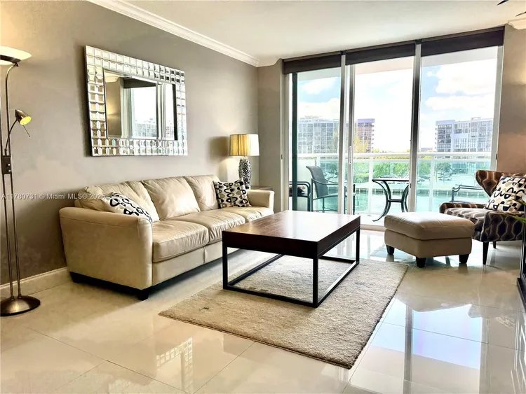 The Residences On Hollywood Beach #304 image #7