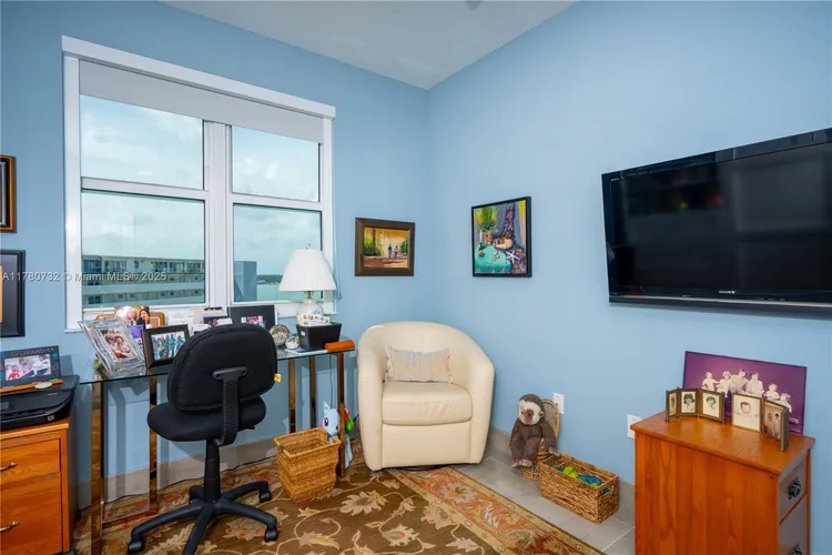 360 Condo #1026 image #37