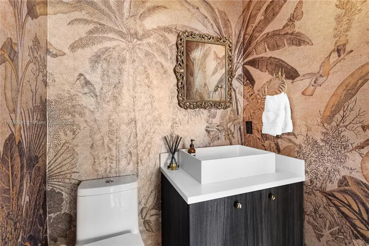 Le Jardin Residences #501 image #29