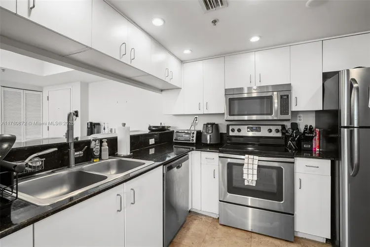 Floridian #2104 image #12