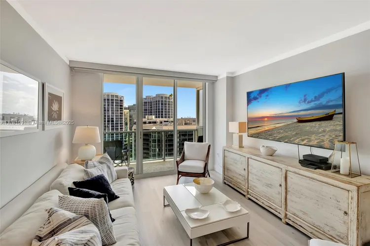 Mutiny Park #1905 image #18