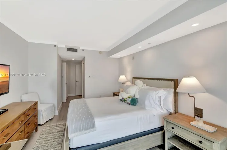 Mutiny Park #1905 image #26