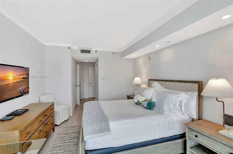 Mutiny Park #1905 image #27