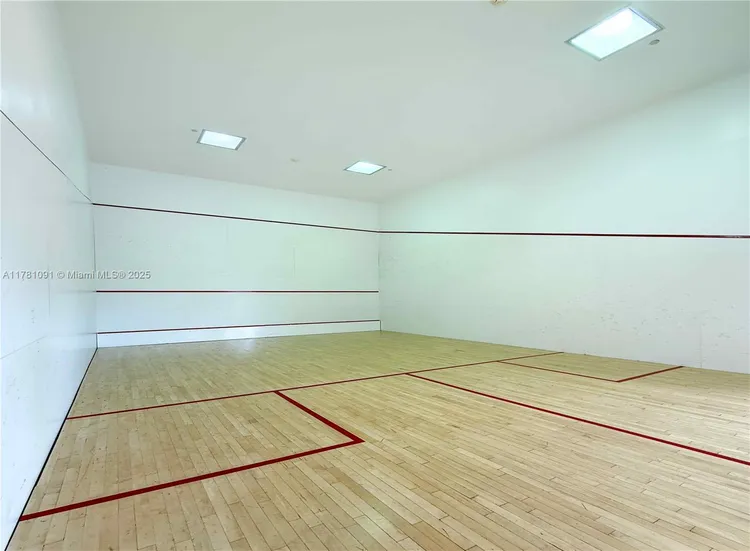 Mutiny Park #1905 image #48