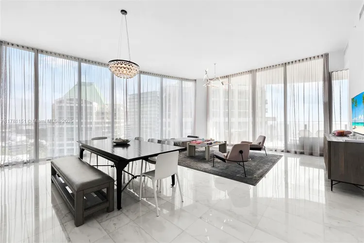 Two Park Grove #17D image #13