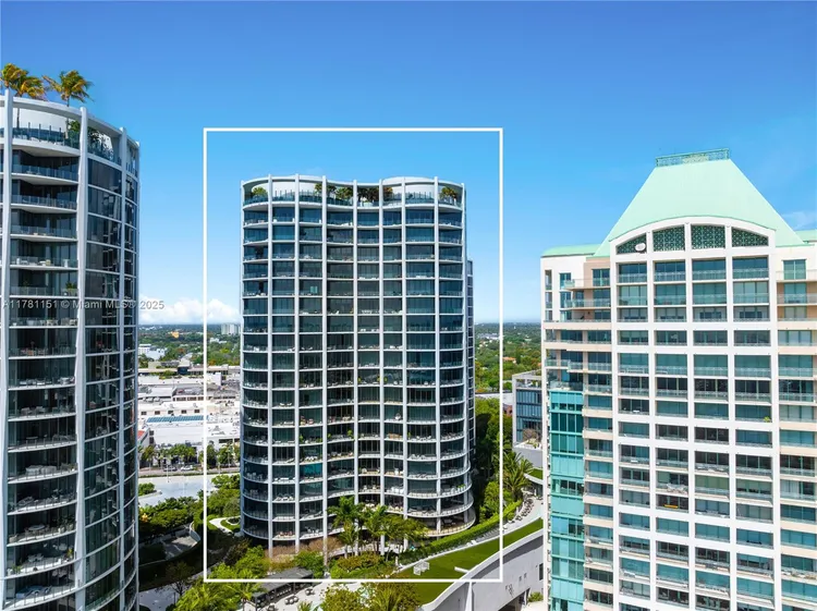 Two Park Grove #17D image #33