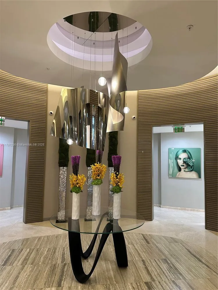 Harbour House #1505 image #12