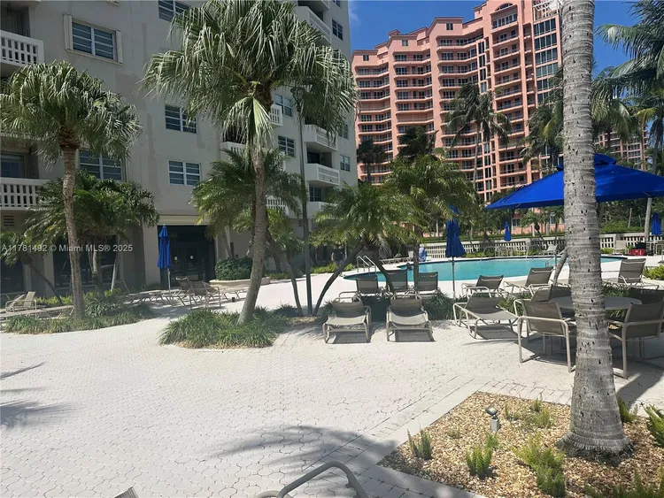 Gables Waterway Towers #219 image #18