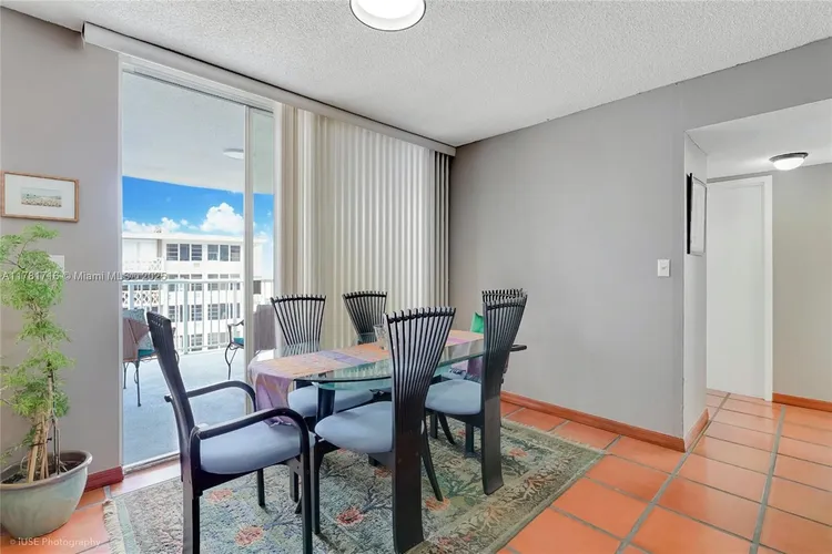 Bayshore Place #1407C image #11