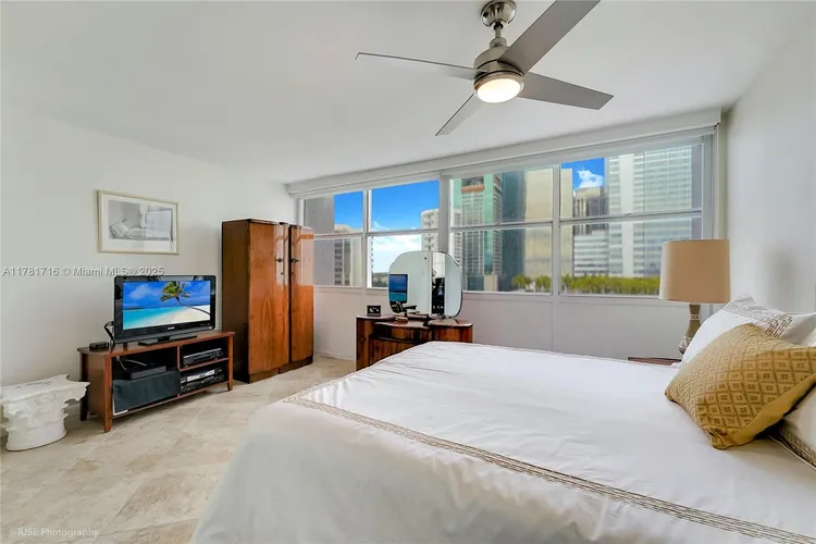 Bayshore Place #1407C image #14
