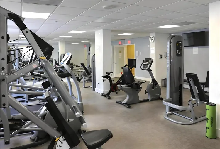 Bayshore Place #1407C image #6