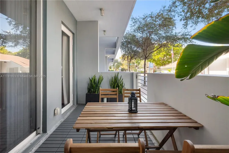 Lofts at Mayfair #136 image #19