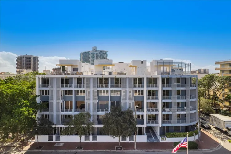 Lofts at Mayfair #136 image #42