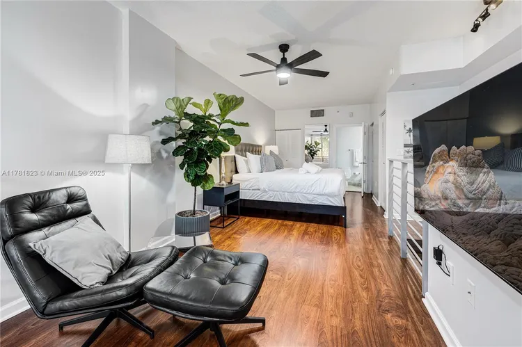 Lofts at Mayfair #136 image #6