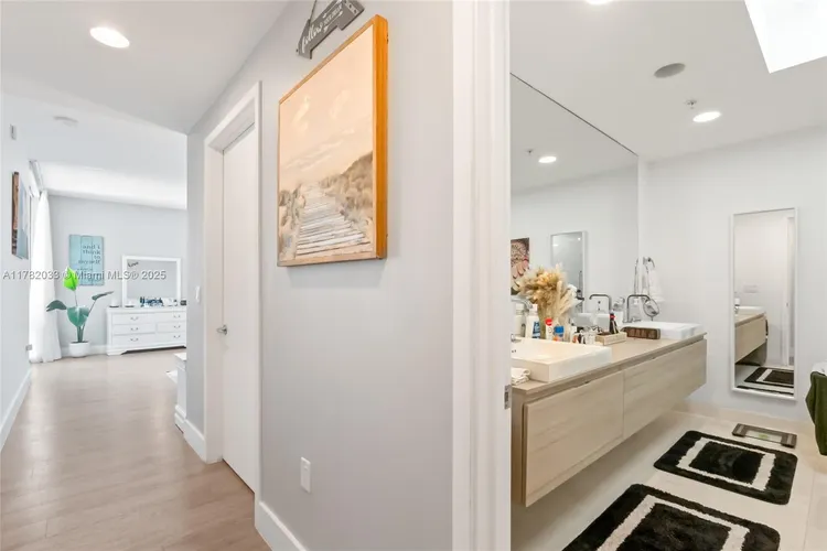 Marina Palms Yacht Club and Residences North Tower #702 image #17