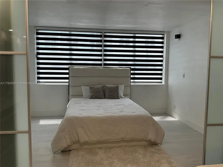 Carriage Club North #109 image #10