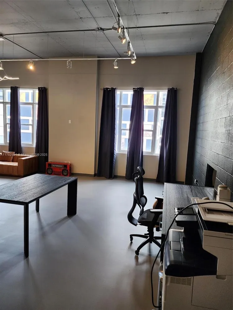 Wynwood Lofts #412 image #10