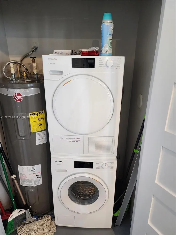 Wynwood Lofts #412 image #8