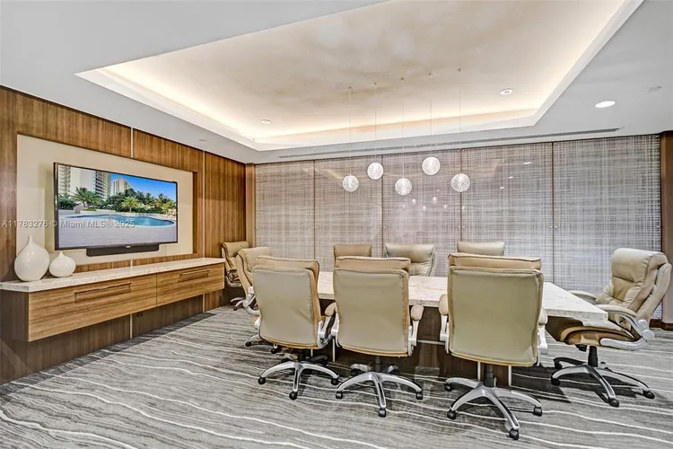 Williams Island 3000 #2004 image #16